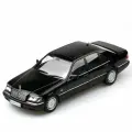 Металлическая модель автомобиля Mercedes-Benz S600 W140 1:18