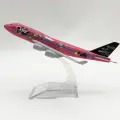 Модель самолета металлический 16см. Mickey Aviation B747, на подставке