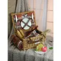 Набор для пикника Holiday Basket, с термосумкой, пледом, керамической посудой и столовыми приборами