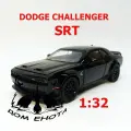 Машинка Dodge Challenger SRT Hellcat. Металлическая модель автомобиля Додж Челенджер Демон черный 15см. Инерционная игрушка машина 1:32