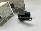 Датчик положения кузова W221 A0105427617