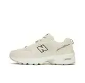 Кроссовки New Balance New Balance 530  Ivory, полнота D, размер 42 RU, ivory