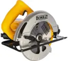 Дисковая пила DeWALT DWE 560