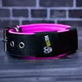 Ошейник для собак крупных пород. Широкий ошейник с мягким подкладом. Сварная фурнитура. Премиум качество. Обхват 35-47 см. Цвет черный с розовым
