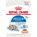 Влажный корм для стерилизованных пожилых кошек Royal Canin Indoor 7+ для живущих в помещении, 34 шт. х 85 г (кусочки в соусе)