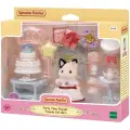 Игровой набор от бренда Sylvanian Families Cake Party- сладкая вечеринка, 5646/DF-21