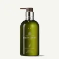 Шампунь Molton Brown Reviving Rosemary