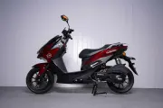 Скутер 49сс SPRMOTORS FORCE, красный, в собранном виде, без ПТС