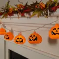 Светодиодная гирлянда на батарейках Halloween - Вечеринка у Тыковки Джека 1 м, 10 теплых белых LED ламп, Koopman, AMZ900020-2