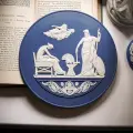 Панно Wedgwood Jupiter and Thetis, фарфор, ручная работа, 19 см, 2009 год
