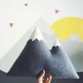 Декоративная подушка скала 40*30см .