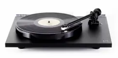 Rega Planar 1 matte black проигрыватель винила, ременной привод, matte black