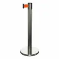 Стойка ограждения сер с вытяжной лентой-280см оранжев, высота-90см, d- 6см, напольный d-32см