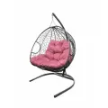 Подвесное кресло с ротангом Для двоих серое с розовой подушкой M-GROUP