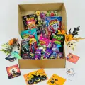 Большой подарочный бокс азиатских сладостей монстры. Подарочный набор на Хеллоуин