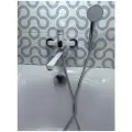 Смеситель для ванны и душа с лейкой и шлангом HANSEN H22018-Fцвет белый