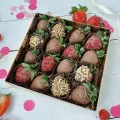 Клубника в бельгийском шоколаде, Хрустящий микс , сладкий подарок для любимой
