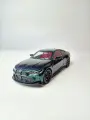 Модель автомобиля BMW M4 коллекционная металлическая игрушка масштаб 1:24 хамелеон