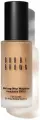 BOBBI BROWN Устойчивое тональное средство Skin Long-Wear Weightless Foundation SPF 15 (Golden Beige)