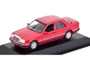 Модель коллекционная MAXICHAMPS Mercedes 230E W124 saloon 1991 red metallic