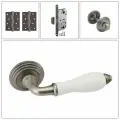 Комплект ручек для дверей Adden Bau PORCELLANA_V214_AGED_SILVER_MAGWC, состаренное серебро (ручка+завертка WC+магнитный замок + 2 универсальные петли)