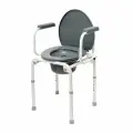 Кресло стул туалет для пожилых людей и инвалидов с санитарным оснащением с откидными подлокотниками