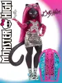 Кукла Монстер Хай Кэтти Нуар Monster High и модный шкафчик с 19 сюрпризами