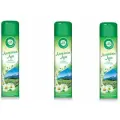Освежитель воздуха Air Wick аэрозольный Алтайские луга Ромашка и Сочная зелень 290 мл 3 шт