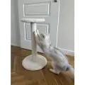 Когтеточка для кошки, Моя Котя, с полочкой, белый ковролин, хлопковый канат, 60см