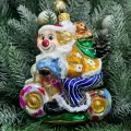 Irena-Co елочная игрушка, стекло Клоун на мотоцикле (13х11х6,5см)