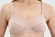 Бюстгальтер ортопедический для фиксации экзопротезов после мастэктомии Amoena Silvia бежевый, р. 90C