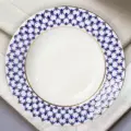 Тарелка мелкая, 20 см. Императорский фарфоровый завод ИФЗ. Форма Европейская-2, рисунок Кобальтовая сетка. Фарфор