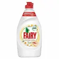 Средство для мытья посуды Fairy Нежные руки Ромашка и витамин Е, 450мл, 21шт. (8001090016928)
