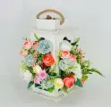Интерьерная композиция из искусственных цветов в декоративном фонарике. Подарок на Пасху