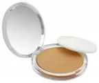 CLINIQUE Легкая компактная пудра с антиоксидантами Almost Powder Makeup SPF 15, № 03 Light