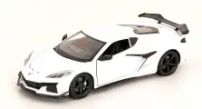 Модель коллекционная WELLY Chevrolet corvette Z08 coupe 2023 white
