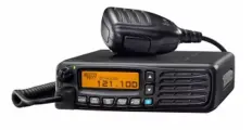 Авиационная радиостанция Icom IC-A120