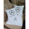 Автомобильный набор: 2 подушки 30х30см и плед 150х180 см в машину с вышивкой логотипаMercedes - Benz , цвет белый