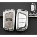 Защитный металлический чехол MyPads M-236948 с кожаным брелком в сером цвете для автомобильного ключа зажигания Джак Моторс JAC J7, S3, JS6, JS4, T.