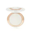 Charlotte Tilbury Финишная полупрозрачная пудра для сияния Airbrush Brightening Flawless Finish (Fair-Medium)