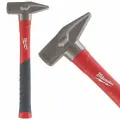 Молоток Milwaukee, слесарный, с рукояткой из армированного стекловолокна, 1 кг