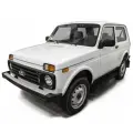 Пороги алюминиевые с площадкой Premium-Black (арт. A128ALB.6004.1) LADA 4x4 3D 1977- н. в.