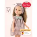 Kуклa Paola Reina Пилap в клeтчaтoм плaтьe c пoвязкoй для вoлoс, 32 cм