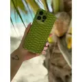 Чехол для IPhone 15 Pro Max из кожи питона салатовыйз настоящей кожи кобры.