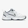 Кроссовки NIKE Air Monarch IV, размер 9US, белый/серебристый металлик