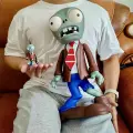 Plants vs Zombies лицензионный очень большой зомби высотой 43 см (светится при ударе)