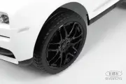 Детский электромобиль RiverToys K111PX с дистанционным управлением, одноместный белый