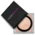 HUDA BEAUTY Рассыпчатая пудра для лица Easy Bake Loose Baking & Setting Powder (Cupcake) 20 г