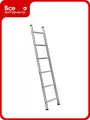 Алюминиевая односекционная приставная лестница Variant 1х6 SC 1006