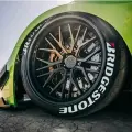 Наклейки на шины BRIDGESTONE 38мм. Клей в комплекте. Резиновые буквы для колес авто и мото из 3D резины, Спортивные диски. Надписи на диски и колёса.